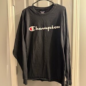 Mens Champion Long sleeve T shirt Pre loved has a couple small cracks in logo XL